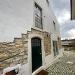 Casinha Da Avo Rosario 아파트 *