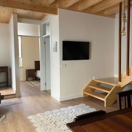 Apartamento Casinha Da Avó Rosário Juncal (Leiria)