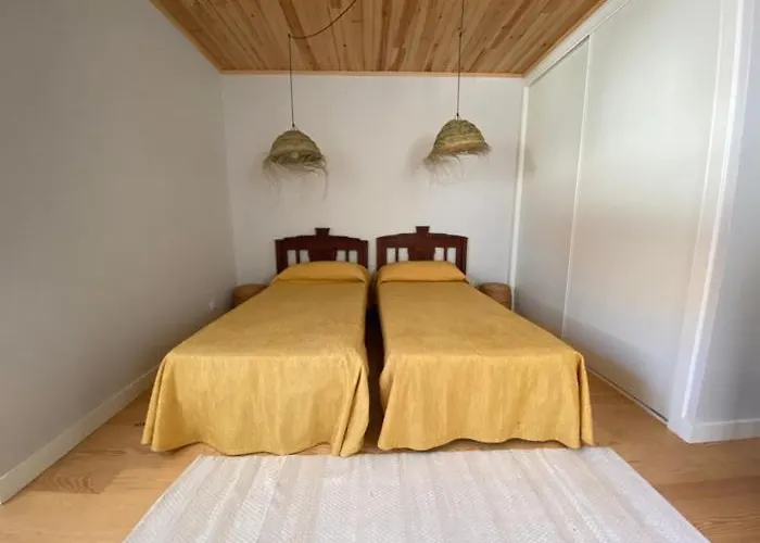 Casinha Da Avo Rosario Juncal (Leiria)